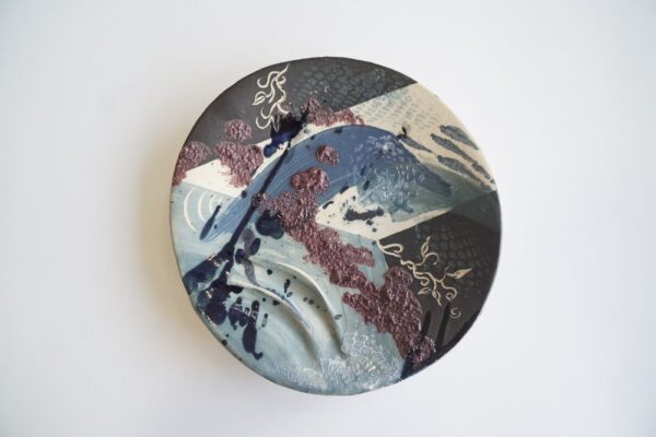 abstract-modern-art-plate