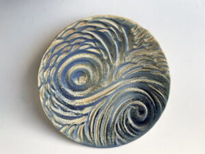 making waves ceramic plate