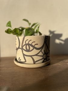 pot with painting