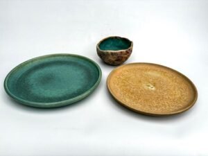 handmade ceramic dinnerware